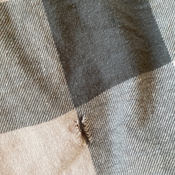 Very cute GUC O’Neil plaid tunic - Picture 4 of 6